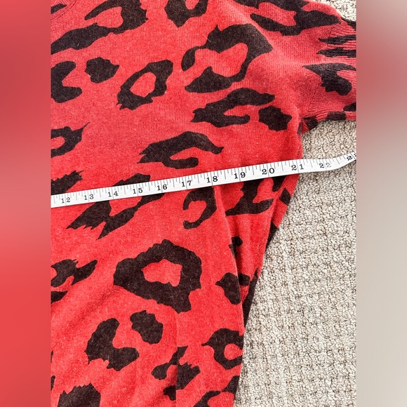 #83 Women's Forever 21 Cheetah Print sweater in rust/black Size S/P. PTP - Picture 3 of 6